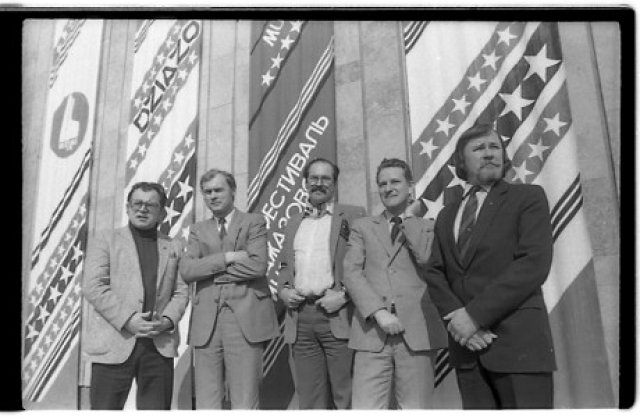 Iš kairės: Mikalojus Novikas, Zigmas Vileikis, Aleksejus Bataševas, Liudas Šaltenis, Gracijus Pauga, 1984
