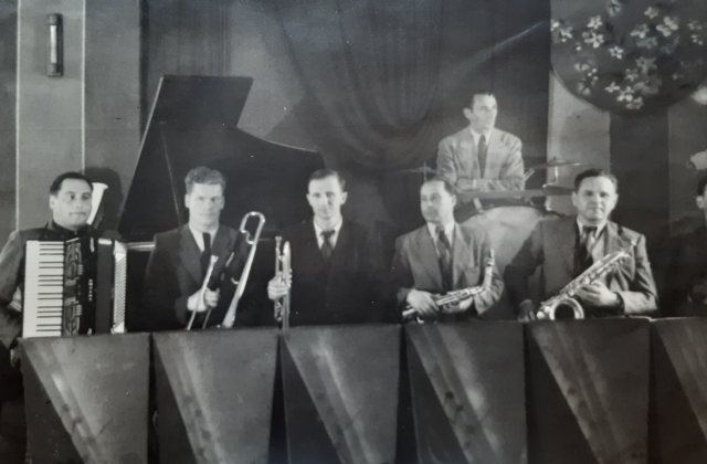  „Pergalės“ kino teatro estradinis orkestras, 1952